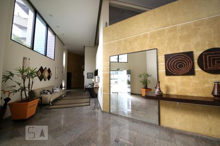 Hall de Entrada de apartamento à venda com 4 quartos, 190m² em  Jardim Umuarama, São Paulo