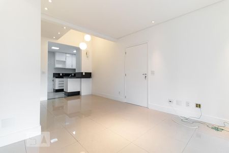 Apartamento para alugar com 135m², 2 quartos e 2 vagasSala