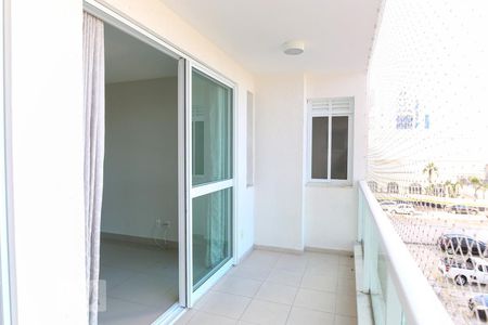 Sacada de apartamento para alugar com 1 quarto, 56m² em Jardim das Colinas, São José dos Campos