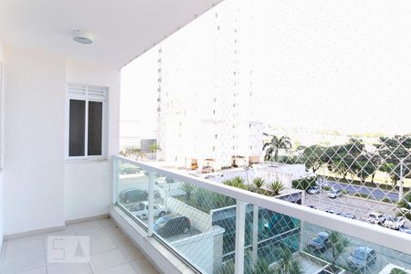 Sacada de apartamento para alugar com 1 quarto, 56m² em Jardim das Colinas, São José dos Campos