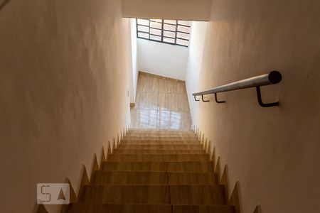 Escada de casa à venda com 2 quartos, 195m² em Imirim, São Paulo