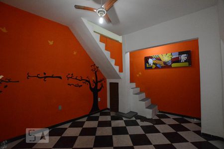 Sala de casa para alugar com 2 quartos, 70m² em Vila da Penha, Rio de Janeiro