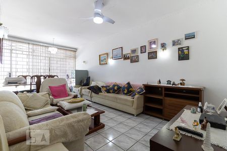 Sala de casa à venda com 4 quartos, 246m² em Vila Brasilio Machado, São Paulo