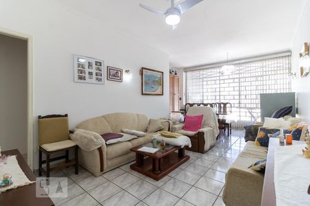 Sala de casa à venda com 4 quartos, 246m² em Vila Brasilio Machado, São Paulo