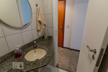 Lavabo de apartamento à venda com 3 quartos, 122m² em Tijuca, Rio de Janeiro