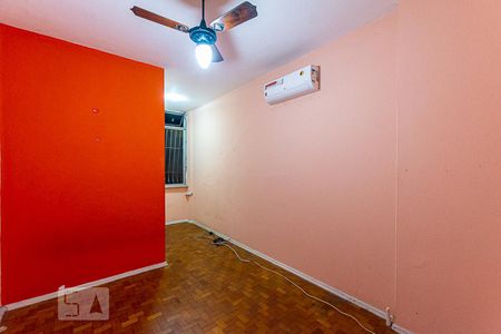 Quarto 2 de apartamento para alugar com 3 quartos, 700m² em Icaraí, Niterói