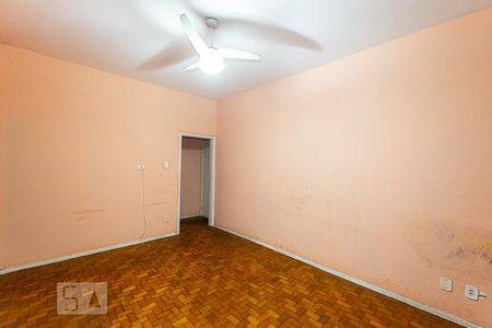 Sala de apartamento para alugar com 3 quartos, 700m² em Icaraí, Niterói