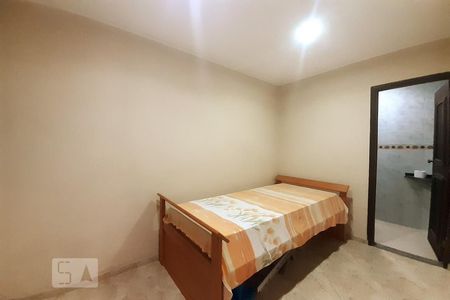 Casa de condomínio à venda com 448m², 6 quartos e 2 vagas Casa de condomínio à venda com 448m², 6 quartos e 2 vagasQuarto 2 - Suíte