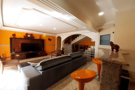Sala de casa de condomínio à venda com 6 quartos, 448m² em Méier, Rio de Janeiro