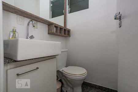 Lavabo de casa à venda com 3 quartos, 137m² em Vila Andrade, São Paulo