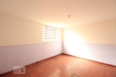 Quarto de casa para alugar com 1 quarto, 70m² em Jardim Oriental, São Paulo