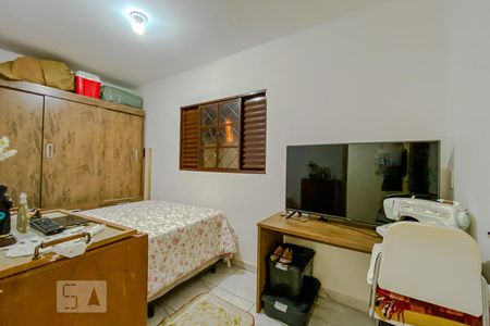 Quarto de casa para alugar com 3 quartos, 125m² em Vila Progresso, Sorocaba