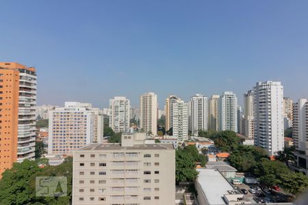 Vista Quarto 2 de apartamento à venda com 2 quartos, 65m² em Indianópolis, São Paulo