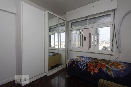 QUARTO 1 de apartamento à venda com 2 quartos, 86m² em São Geraldo, Porto Alegre