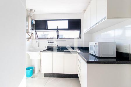 Cozinha e Área de Serviço de apartamento para alugar com 1 quarto, 30m² em Mercês, Curitiba