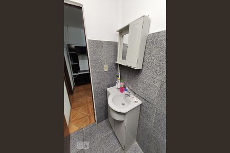 Banheiro de casa à venda com 2 quartos, 100m² em Feitoria, São Leopoldo