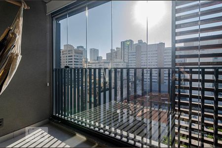 Varanda de apartamento à venda com 1 quarto, 47m² em Pinheiros, São Paulo