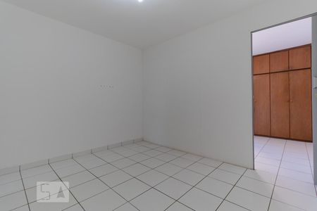 Sala de kitnet/studio para alugar com 1 quarto, 51m² em Bosque, Campinas