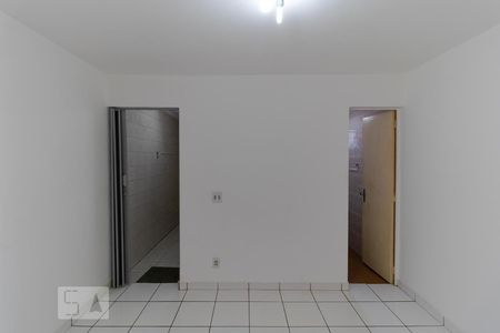 Sala de kitnet/studio para alugar com 1 quarto, 51m² em Bosque, Campinas