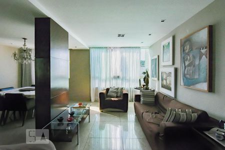 Sala de apartamento à venda com 3 quartos, 200m² em São Pedro, Belo Horizonte