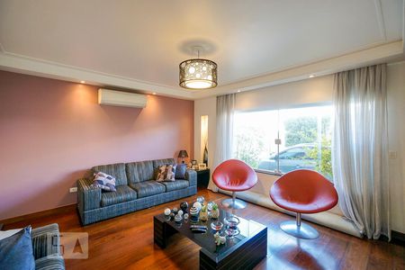 Sala de casa à venda com 3 quartos, 220m² em Mooca, São Paulo