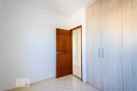Quarto 2 de apartamento para alugar com 2 quartos, 50m² em Vila Bela Vista, Santo André