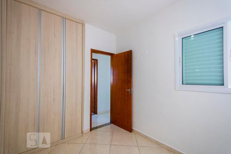 Quarto 1 de apartamento para alugar com 2 quartos, 50m² em Vila Bela Vista, Santo André