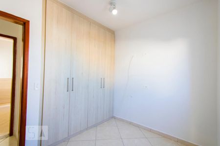 Quarto 2 de apartamento para alugar com 2 quartos, 50m² em Vila Bela Vista, Santo André