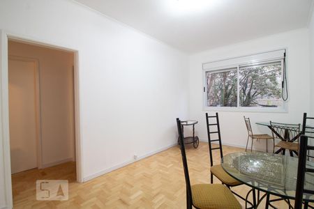 Sala de apartamento à venda com 2 quartos, 68m² em Independência, Porto Alegre