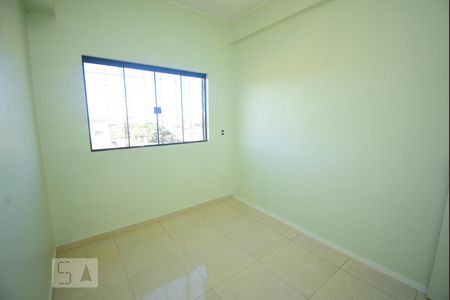 Quarto 2 de apartamento para alugar com 2 quartos, 40m² em Ceilândia Norte (ceilândia), Brasília