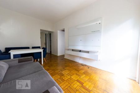 Sala de apartamento para alugar com 1 quarto, 47m² em Centro Histórico, Porto Alegre