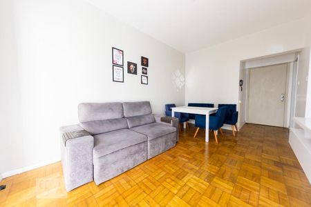 Sala de apartamento para alugar com 1 quarto, 47m² em Centro Histórico, Porto Alegre