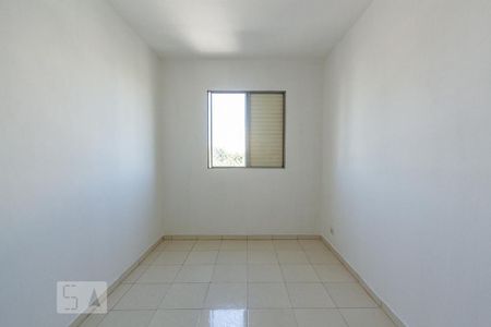 Quarto 1 de apartamento à venda com 2 quartos, 57m² em Parque Pinheiros, Taboão da Serra