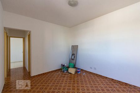 Sala de apartamento à venda com 2 quartos, 57m² em Parque Pinheiros, Taboão da Serra