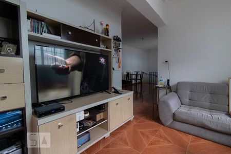 Sala de casa à venda com 5 quartos, 175m² em Vila Rio de Janeiro, Guarulhos