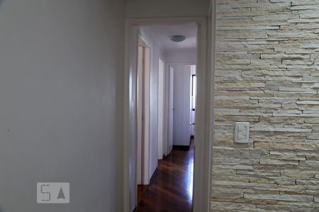 Corredor de apartamento para alugar com 3 quartos, 94m² em Fazenda Morumbi, São Paulo
