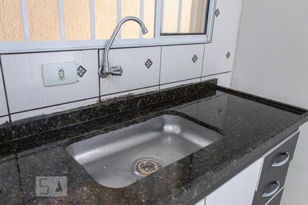 Sala/Cozinha de apartamento à venda com 2 quartos, 60m² em Vila Yara, Osasco