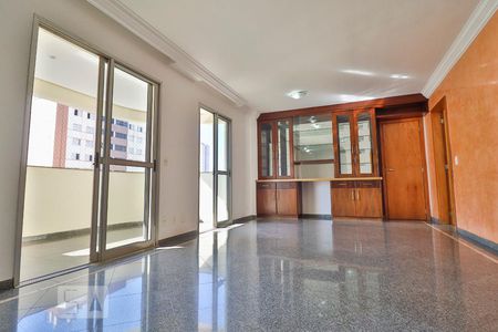 Sala de apartamento para alugar com 3 quartos, 128m² em Setor Oeste, Goiânia