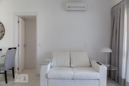 Sala de apartamento para alugar com 1 quarto, 47m² em Boqueirão, Santos