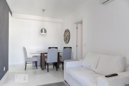 Sala de apartamento para alugar com 1 quarto, 47m² em Boqueirão, Santos