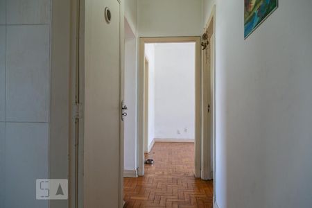 Corredor de apartamento à venda com 3 quartos, 90m² em Lourdes, Belo Horizonte