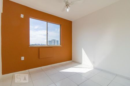 Quarto 1 de apartamento para alugar com 2 quartos, 45m² em Madureira, Rio de Janeiro