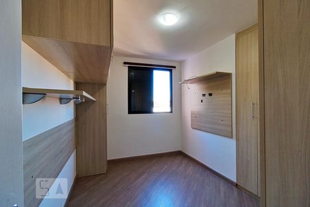 Quarto 1 de apartamento para alugar com 2 quartos, 58m² em Jardim Taboao, São Paulo