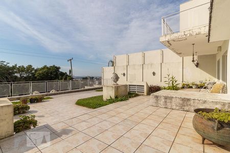 Área Externa de casa à venda com 5 quartos, 489m² em Vila Jardim, Porto Alegre