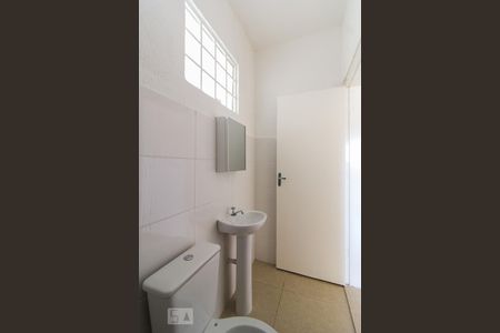 Banheiro de casa para alugar com 1 quarto, 36m² em Centro, Sorocaba