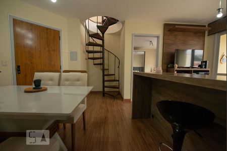 Sala de apartamento à venda com 2 quartos, 116m² em Partenon, Porto Alegre