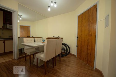 Sala de apartamento à venda com 2 quartos, 116m² em Partenon, Porto Alegre