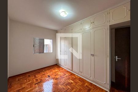 Quarto 1 de casa à venda com 2 quartos, 75m² em Jardim Aeroporto, São Paulo