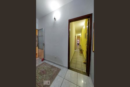 Corredor de casa à venda com 2 quartos, 150m² em Jardim das Flores, Osasco