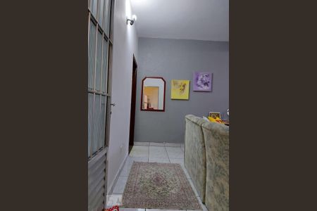 Entrada de casa à venda com 2 quartos, 150m² em Jardim das Flores, Osasco